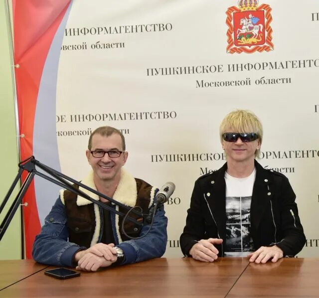 Радиостанция в пушкино. Радио пушкино. знаменитости из пушкино. посетили эфир.
