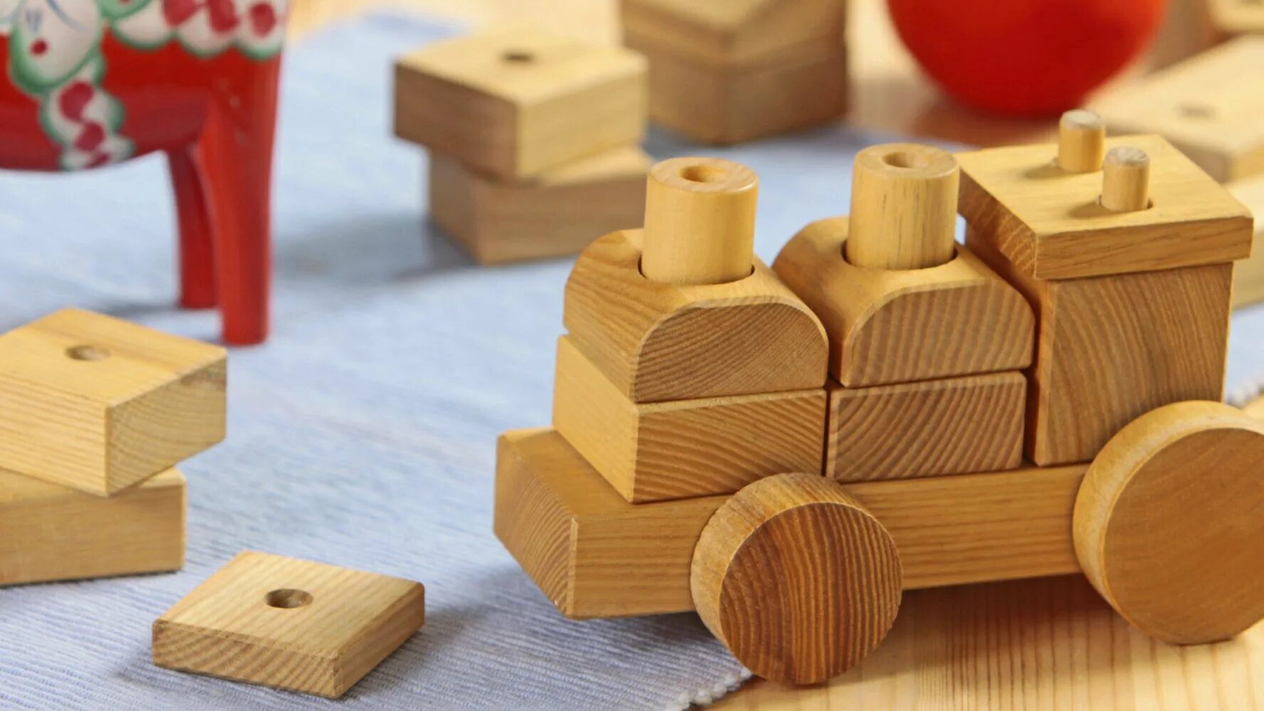 More wooden. Деревянные игрушки. Деревянные игрушки для детей. Красивые деревянные игрушки. Детские игрушки из дерева.
