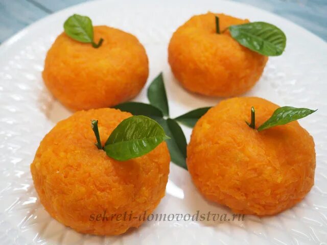 Мандаринки рецепт. Мандаринки закуска на новый год. Закуска мандарины. Острая сырная закуска «мандаринки». Салат мандаринки на новый год с грибами.