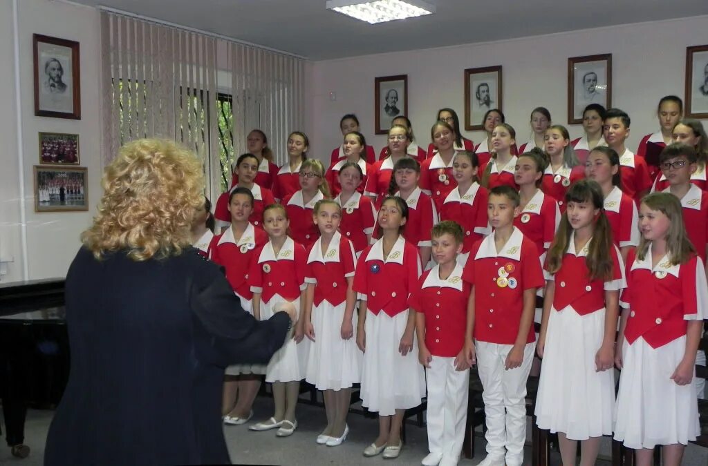 Музыкальная школа 106 хор вдохновение. Хоровая школа москва. Детские хоровые школы москвы. Детские хоровые школы москвы. Детские хоровые школы москвы.