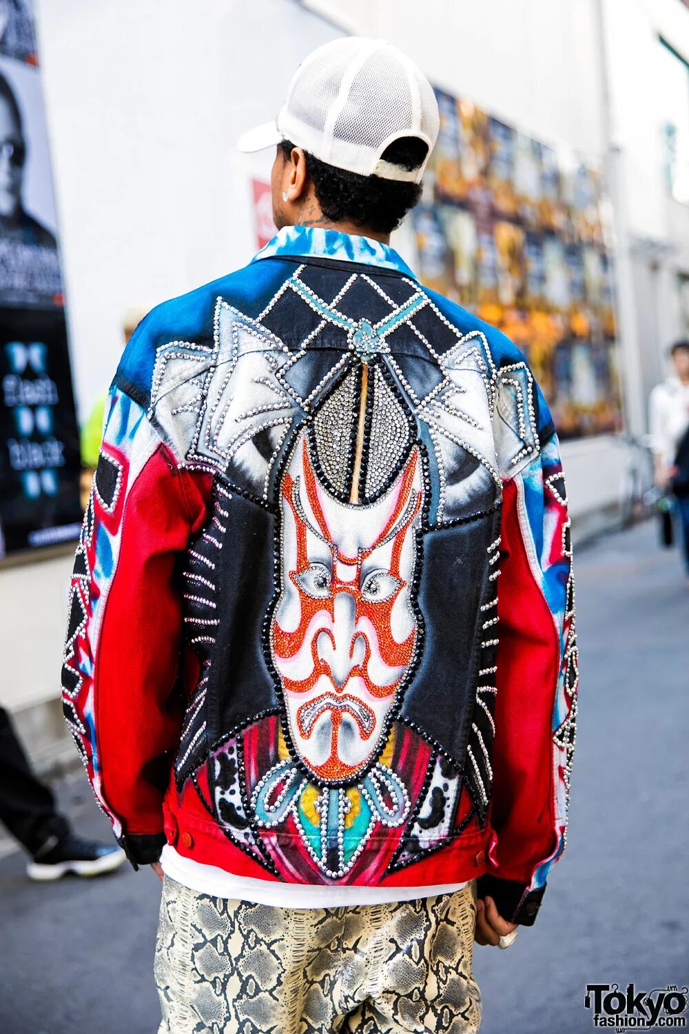 Токийские одежда. Куртка Токийской свастики.