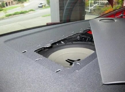 Audi a4 сабвуфер