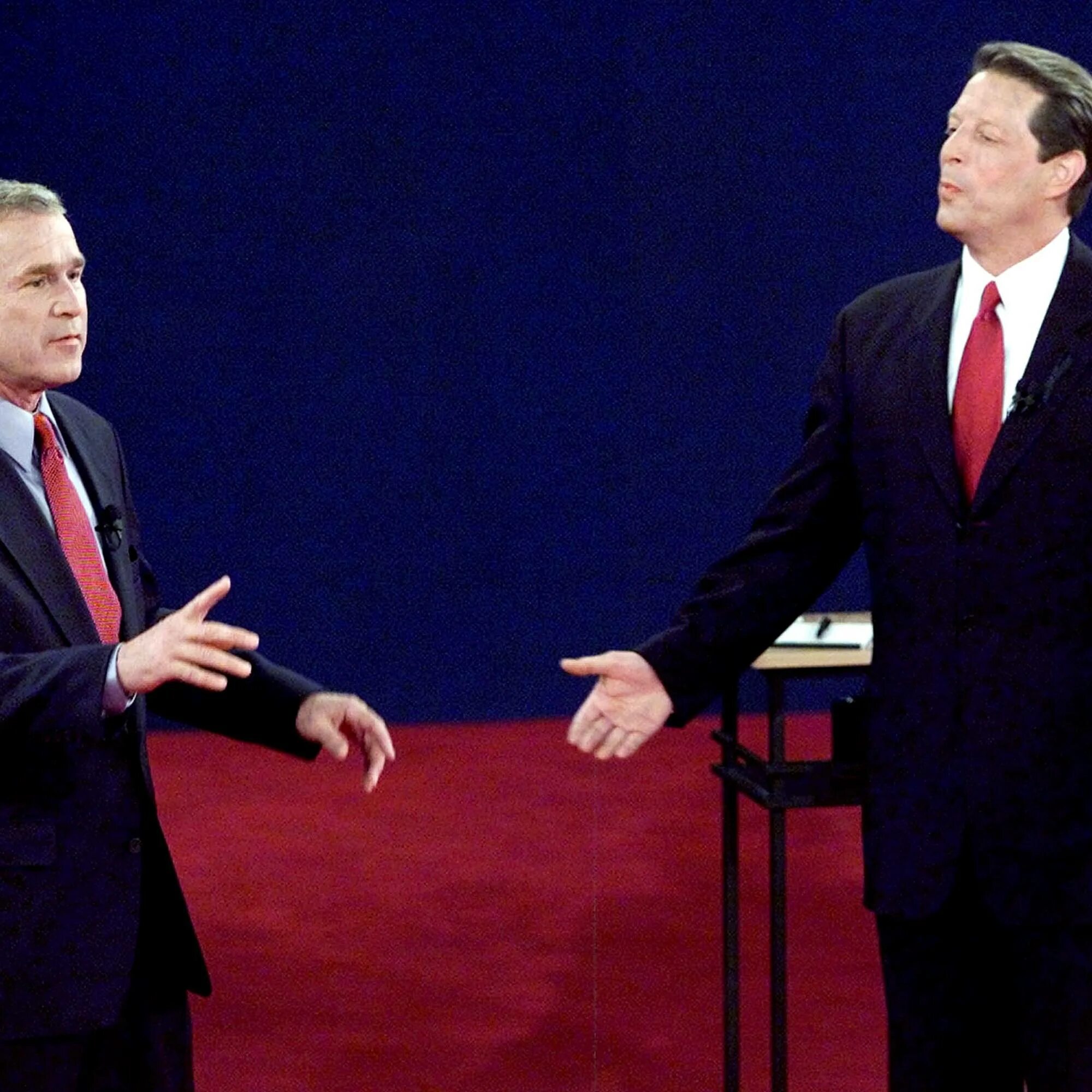 Когда начинаются дебаты президента. Джордж Буш 2000. Буш младший 2000 год.