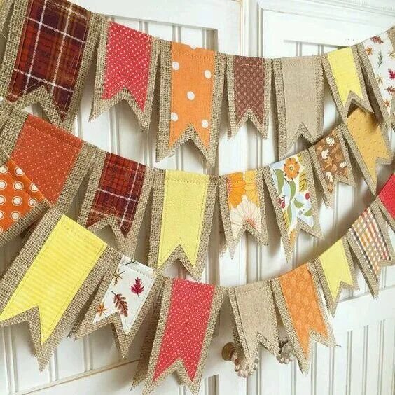 Тканевые новогодние флажки. Осенние флажки для гирлянды. Осенние флажки для гирлянды. Флажки осень гирлянда. Осенние флажки для гирлянды.