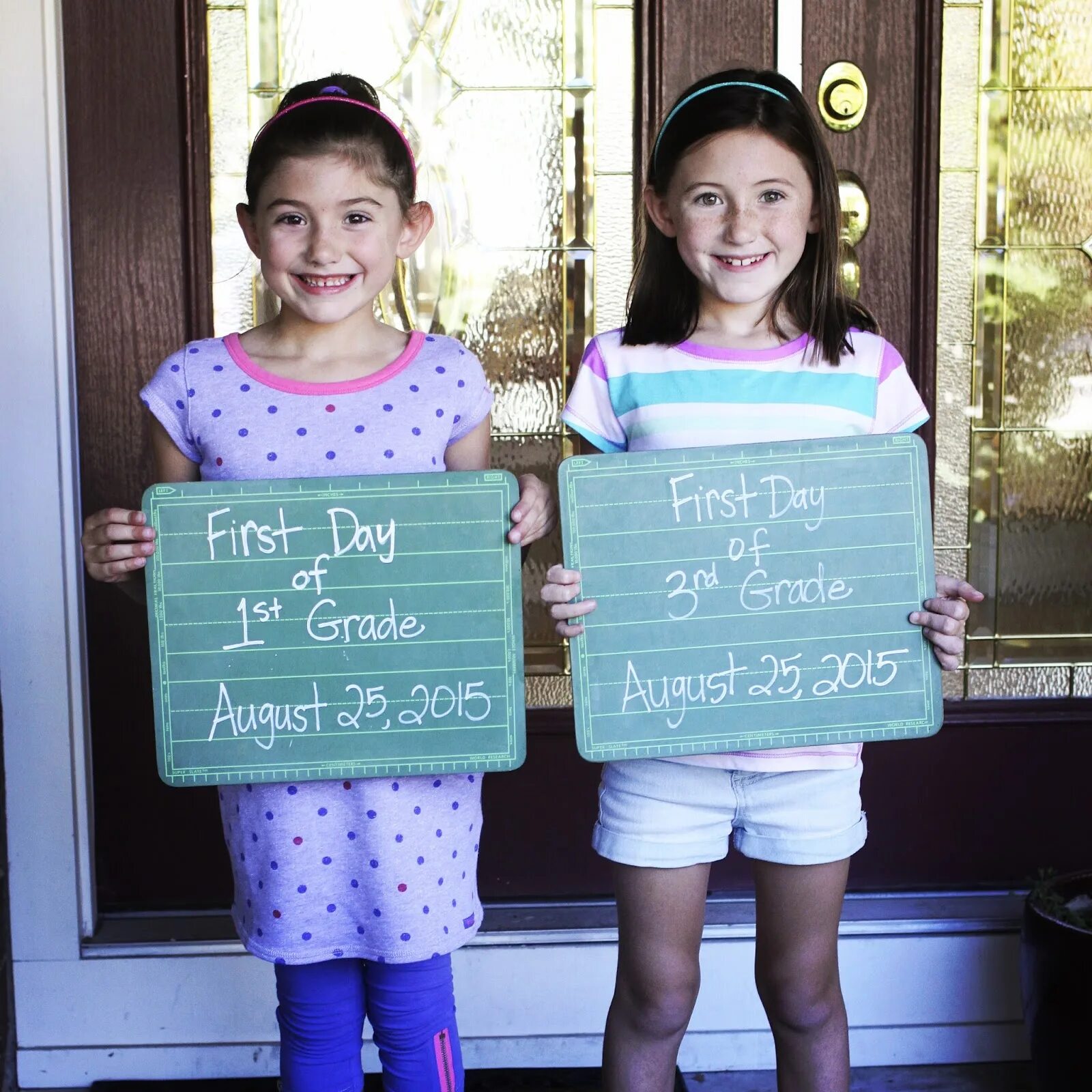 First Grade School. First Day of School girl. 1st Grade. First Day of School 1 Grade. Синий back to school