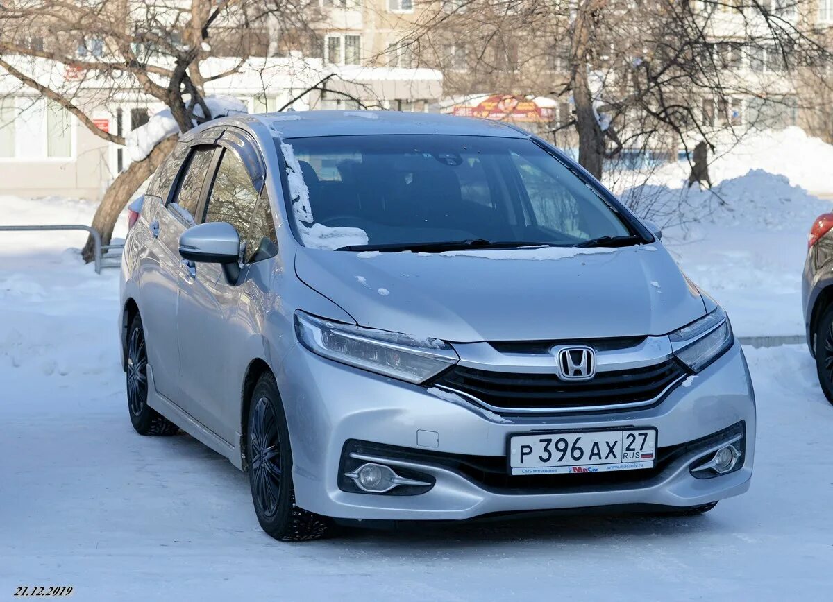 Honda shuttle hybrid белый. хонда шатл 2017. хонда шатл 2016г. Honda shuttle r17. хонда шатл 2017 гибрид.