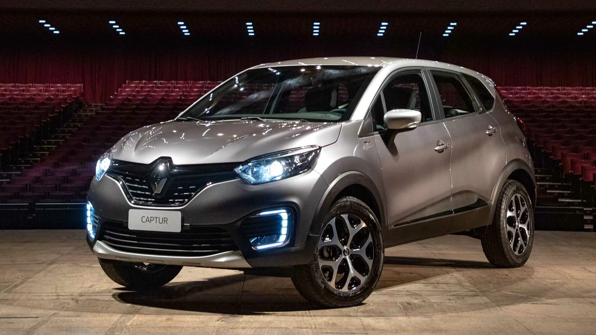 Рено ренаулт каптур. Рено каптур 2014. Renault кроссовер captur. 6 cvt. Рено каптур 2019.