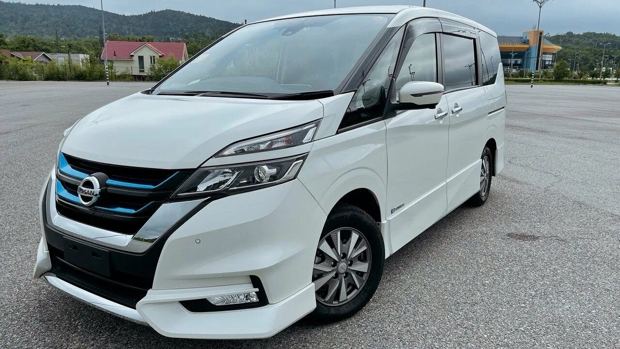 Nissan Serena 2022. Nissan Serena e-Power. Nissan Serena e-Power 2019. Nissan Serena e-Power 2018. Серена е пауэр