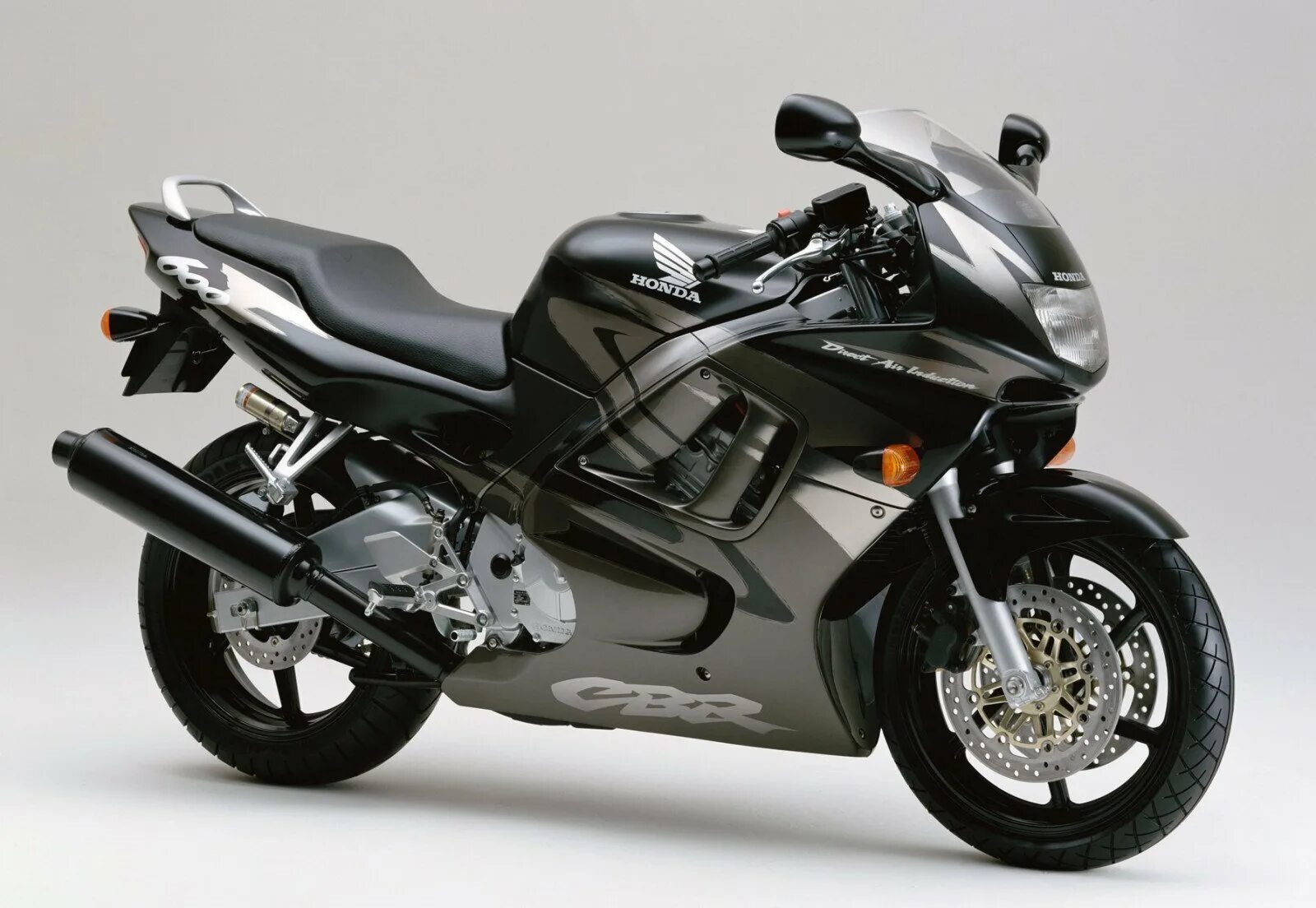 Honda cbr600f. Мотоцикл Хонда 600ф. Honda CBR 600. Хонда СБР 600 F.