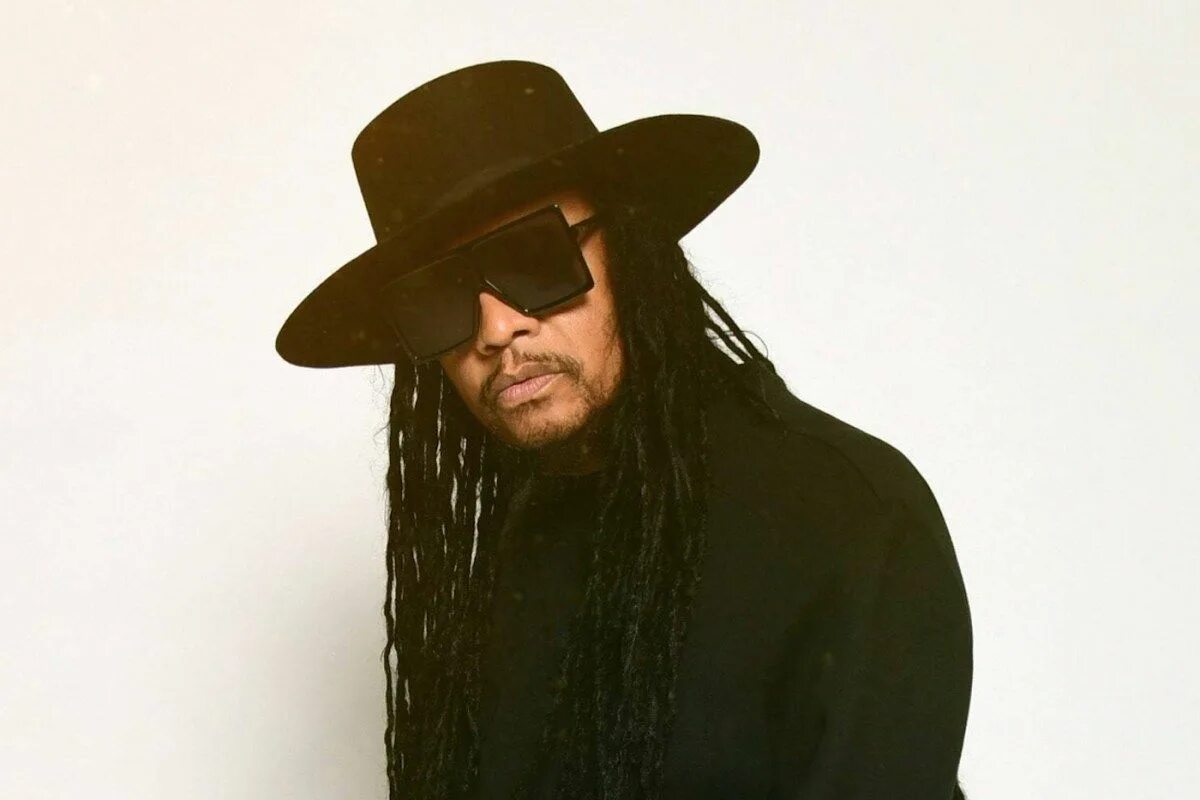 Maxi priest. Макси прист. Maxi Priest 1990. Maxi Priest фото. Исполнитель la Priest.