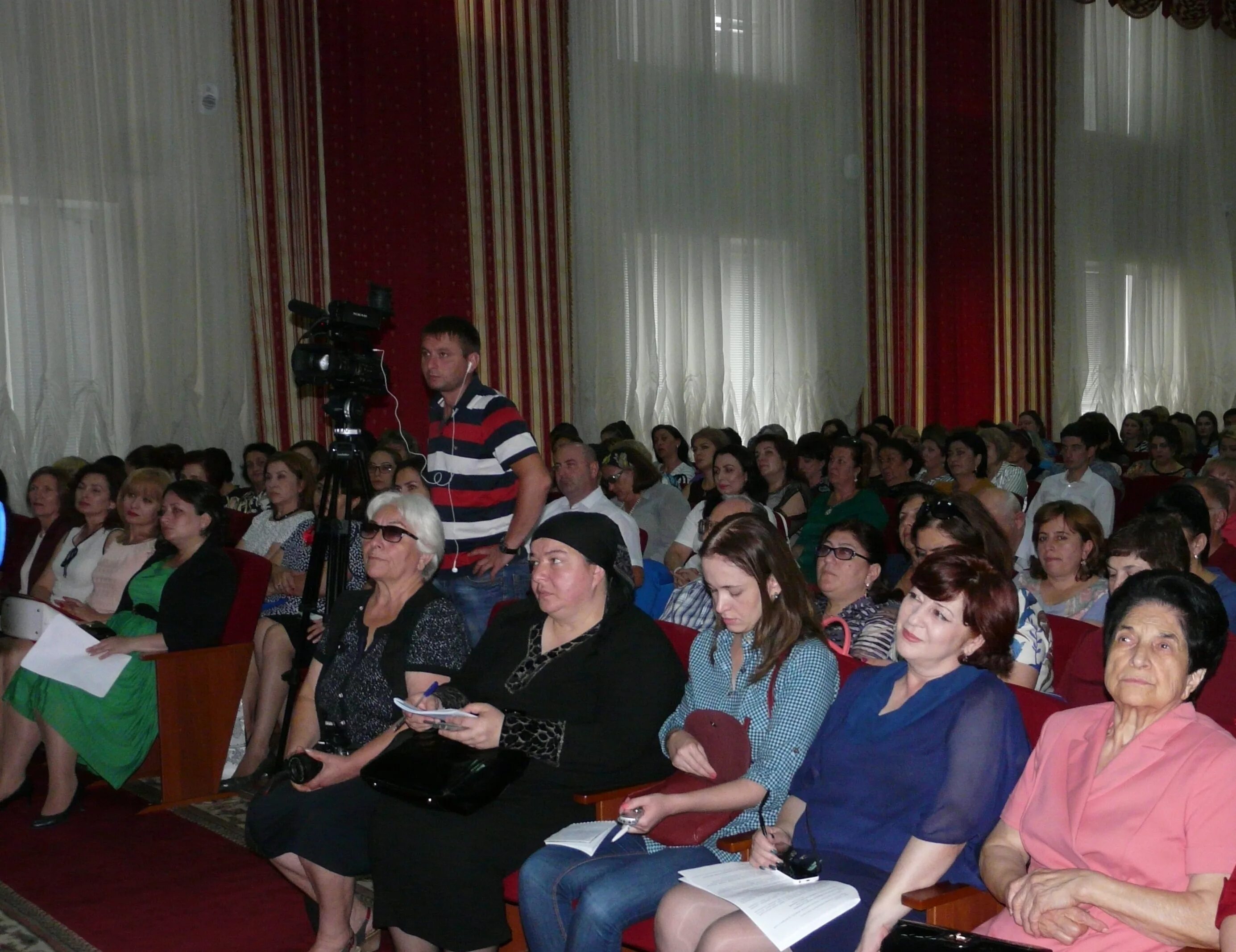 Преподаватели МК КБГУ Нальчик. Департамент образования Нальчик. Министерство образования Нальчик. Сотрудники департамента образования Нальчик. Сайт департамента образования нальчик