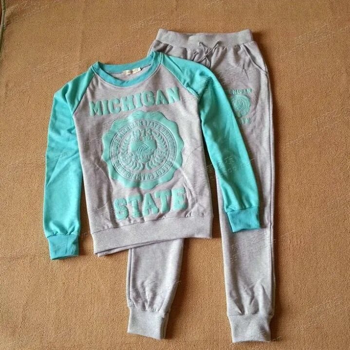 спортивный костюм свитшот. спортивный костюм глория джинс 2022. спортивный костюм женский с худи. костюм (худи и брюки) anna ricco. спортивный костюм мичиган женский.