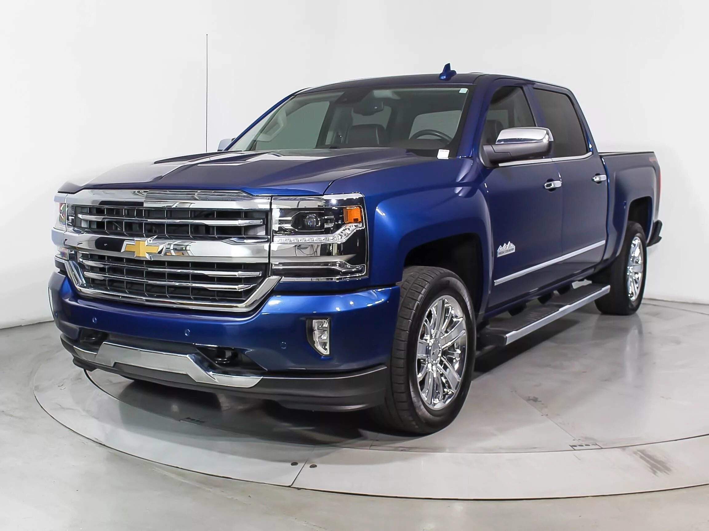 Купить шевроле сильверадо. Chevrolet Silverado 2016. Chevrolet Silverado High. Chevrolet Pickup 2016. 2016 Chevrolet Silverado PPV.