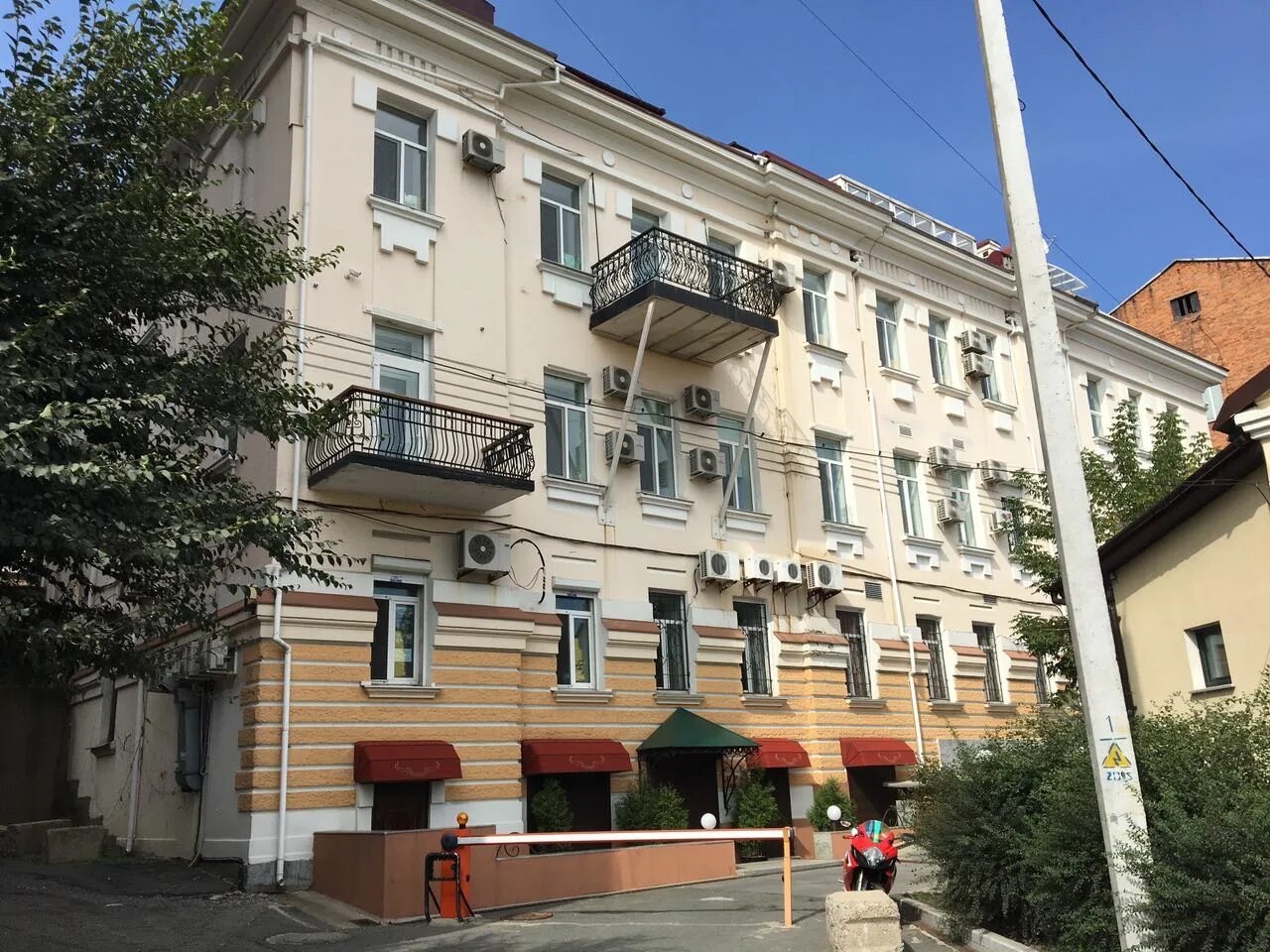Приют петербургской богемы. Меблированный дом "Пале-Рояль" на Пушкинской улице О