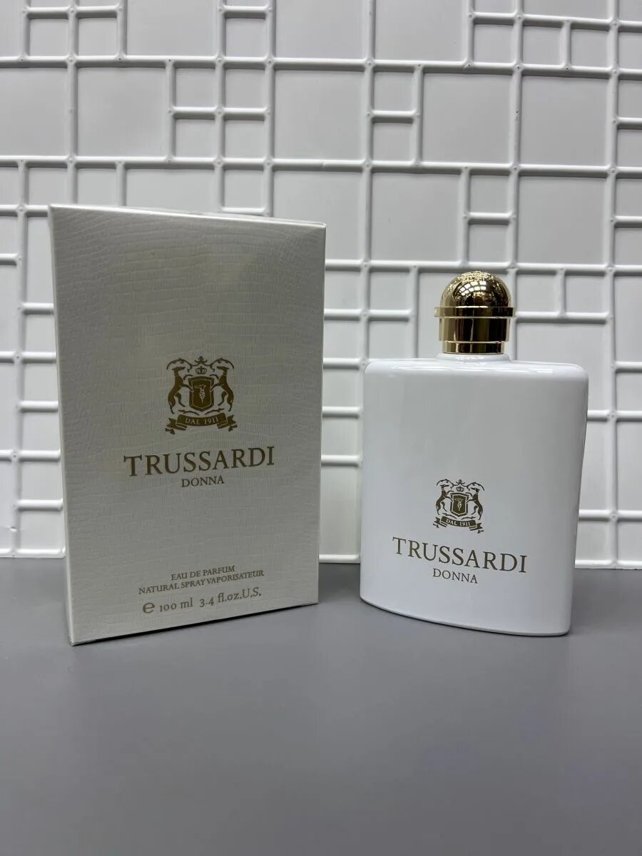 Trussardi donna eau de. Труссарди Донна парфюмерная вода. Trussardi Donna EDP. Trussardi Donna парфюмерная вода 100 мл. Труссарди Донна оригинал.