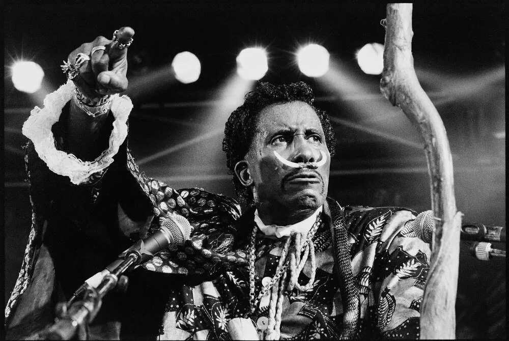 Screamin' jay hawkins фото. Screamin' jay hawkins 1958. Jay hawkins википедия. Хокинс песни. Хокинс певец.