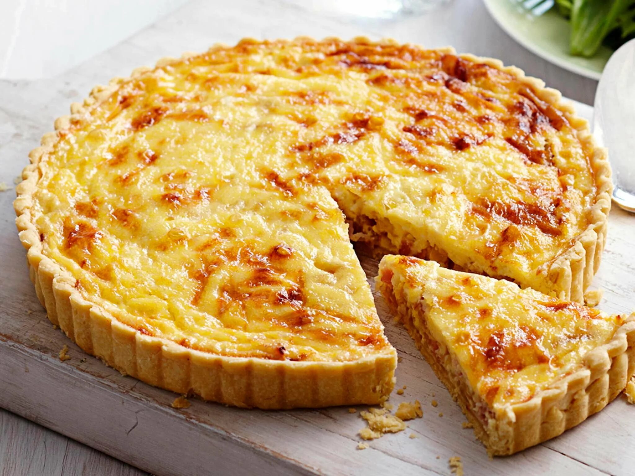 Блюда из теста и сыра. КИШ Лорен. КИШ Лорен Милти. КИШ Лорен (Quiche Lorraine). Французская кухня КИШ Лорен.