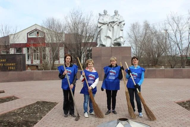 Погода п увельский. Поселок Увельский Челябинская область. Село Песчаное Увельский район Челябинская область. Поселок Каменский Челябинская область Увельский район. Достопримечательности поселка Увельский.