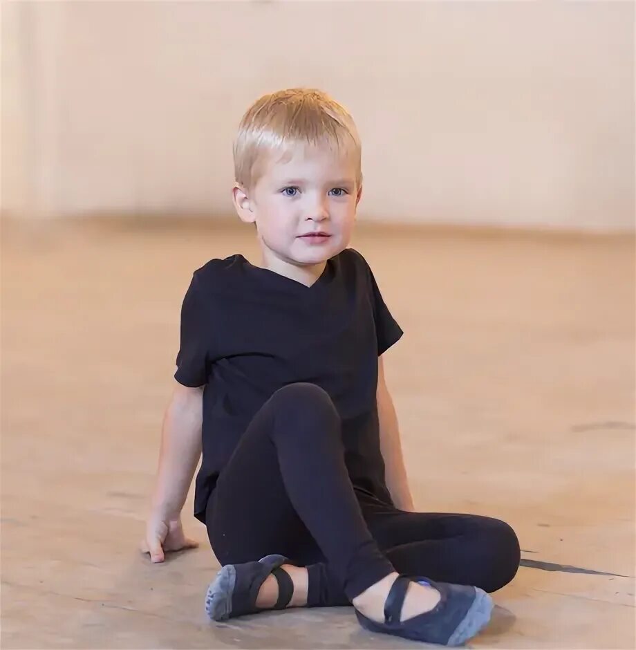 B boy малыш. Шоу танцы. Хореографы танцы на тнт. Новые танцы мальчик. Хореографы танцы на тнт.