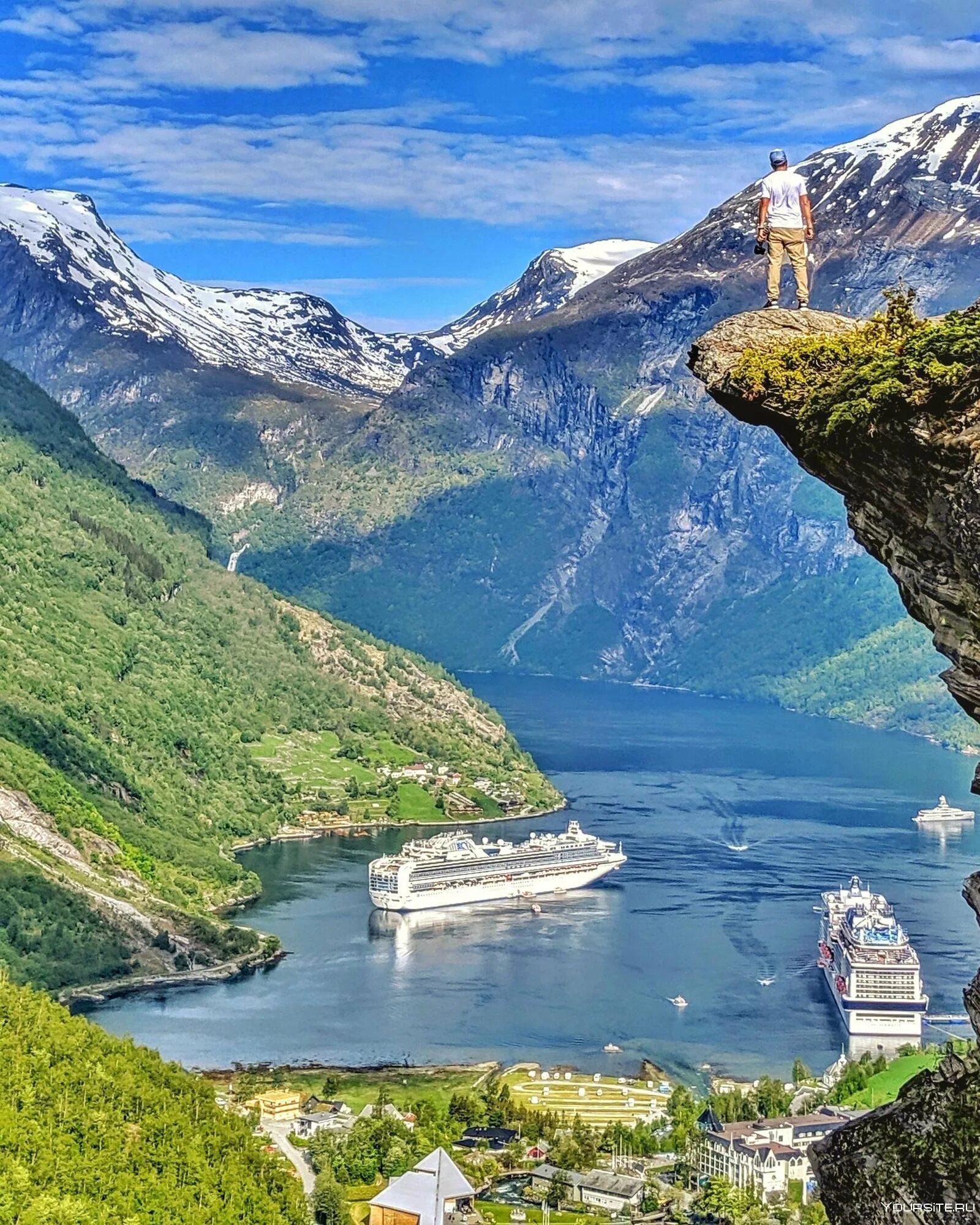 Какая страна имеет знаменитую природную достопримечательность фьорды. Швейцария фьорды. Люсе-Фьорд Норвегия. Гейрангер-Фьорд Норвегия. Geiranger (Гейрангер).
