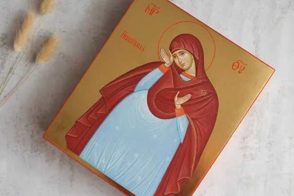 Икона пресвятой богородице помощница в родах. Икона богородицы помощь в родах. Св вмч пантелеимон. Икона у которой просят. Икона у которой просят.