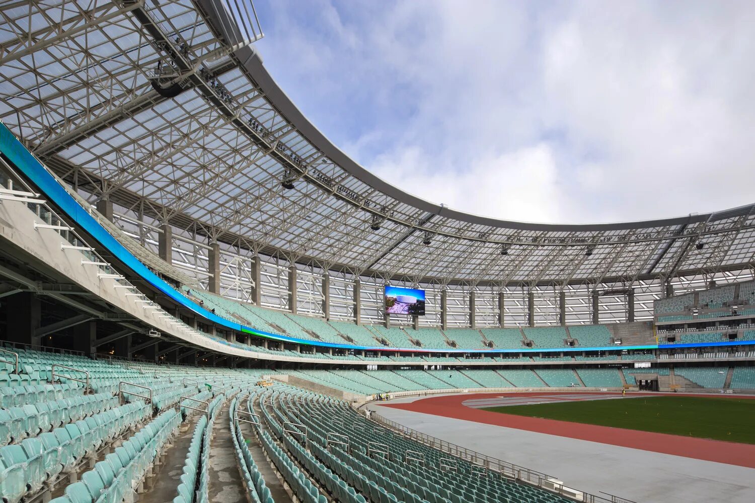 Баку Олимпик стадион. Олимпийский стадион Баку Азербайджан. Баки Олимпик стадионы. Бакинский Олимпийский стадион изнутри. Стадион космонавтов