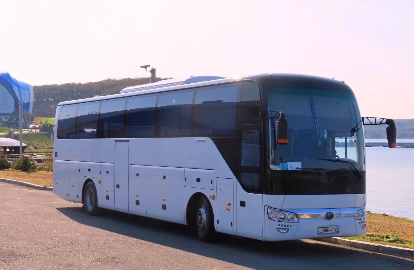Купить туристический автобус Yutong ZK6122H9, от 5 мест в кредит, лизинг ! Цены 
