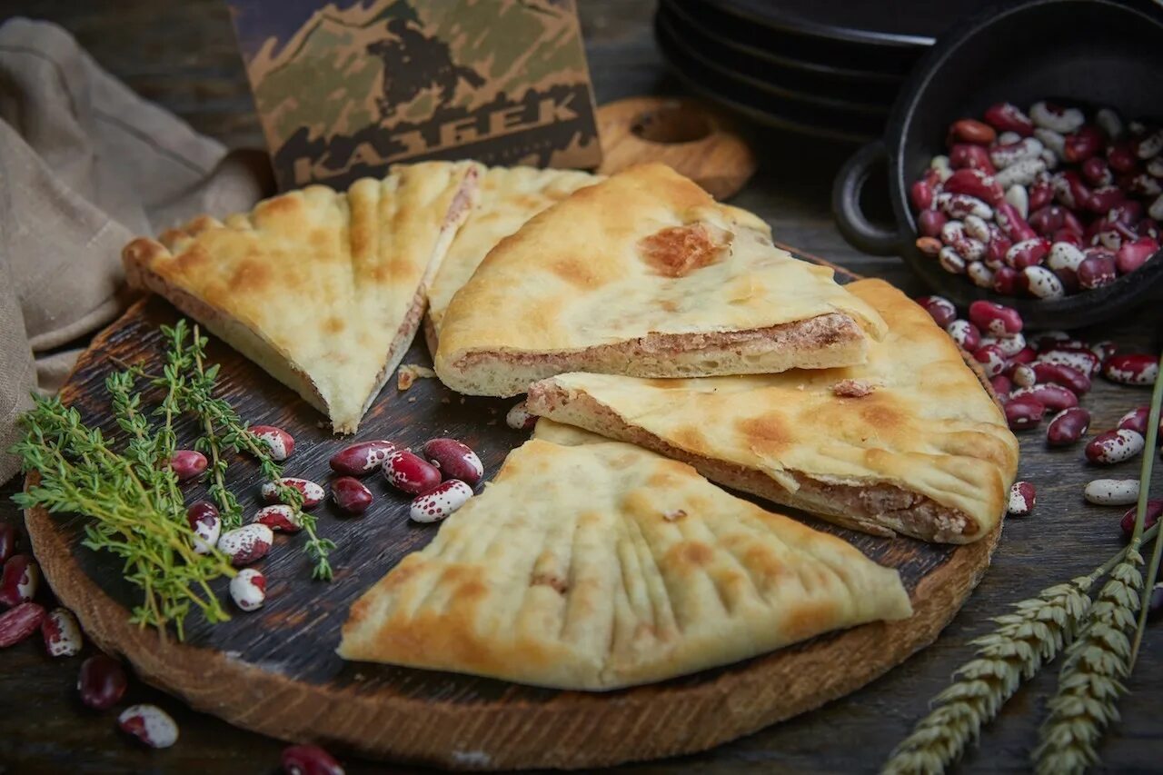 Грузинский пирог лобиани