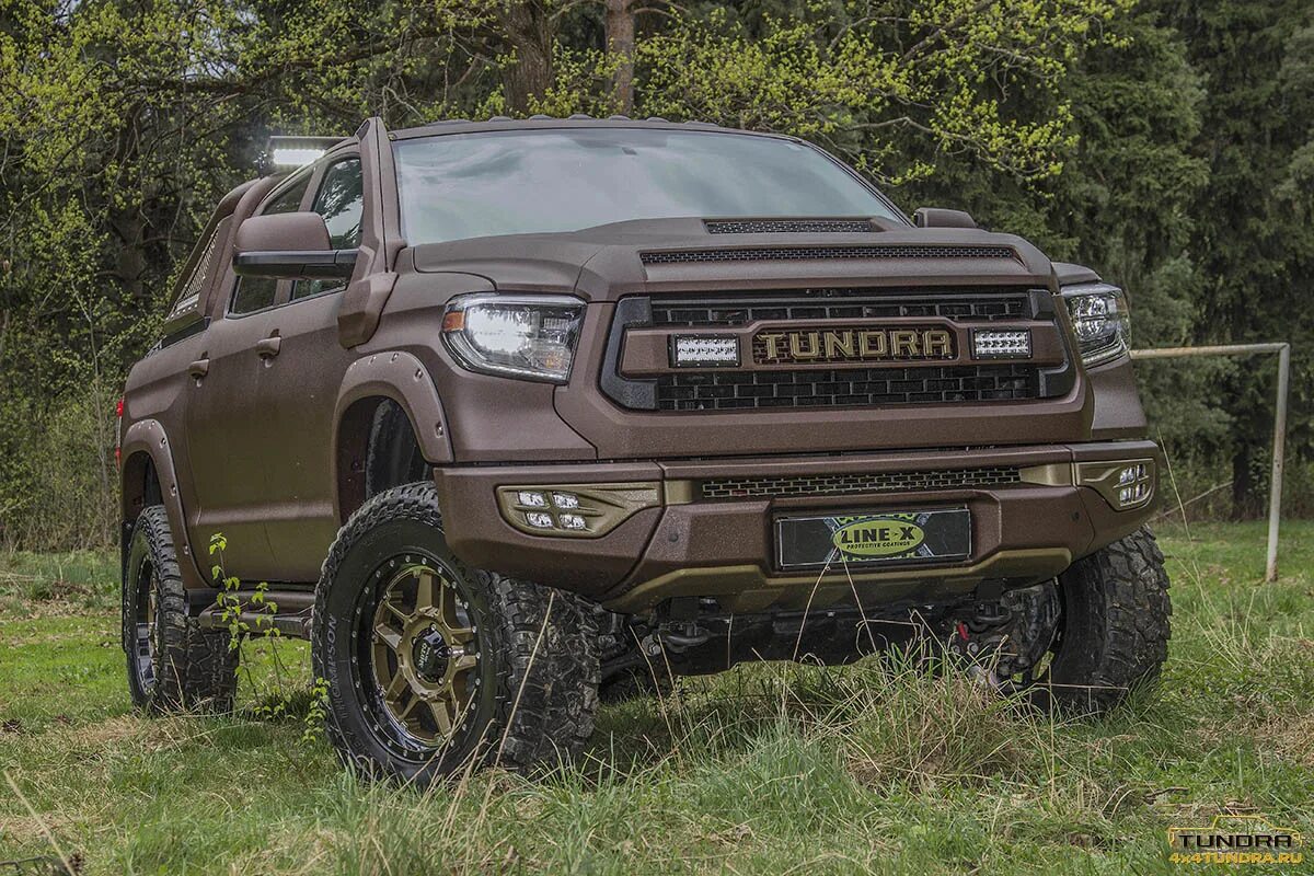 Тойота тундра 4х4. Toyota Tundra 4x4 Tuning. Тойота тундра line-x. Toyota Tundra 1.