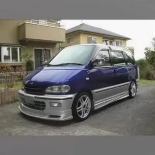 Nissan serena 23