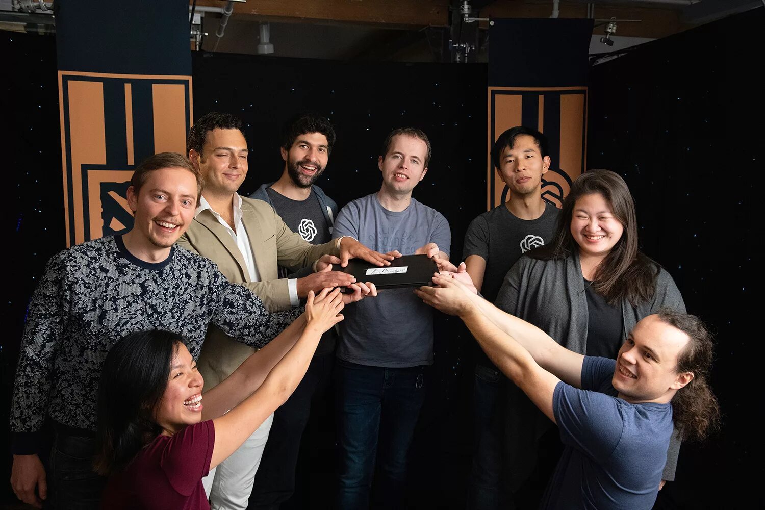 Openai models. OPENAI Five. Опен АИ дота. Разработчики дота 2. НКО OPENAI.
