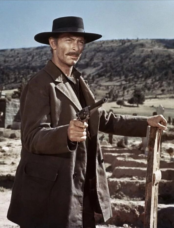 Персонаж вестернов 6 букв. Артур морган 4к. Художник хоссейн диба. Клинт иствуд 1950. Клинт иствуд блондинчик.