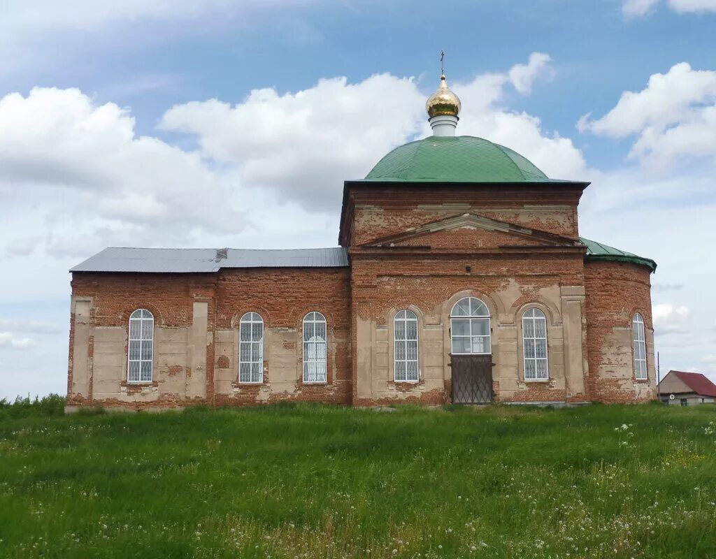 Мостовское свердловская область. Храм село Покровское Артемовский район Свердловская область. Село Покровское Свердловской области Артемовский район. Храм пророка Илии Артёмовский Свердловская область. Церковь село Мостовское Свердловская.