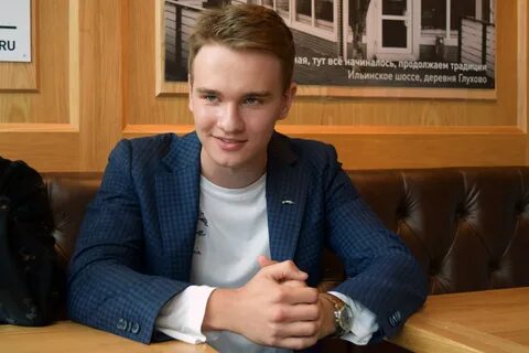 Денису валерьевичу