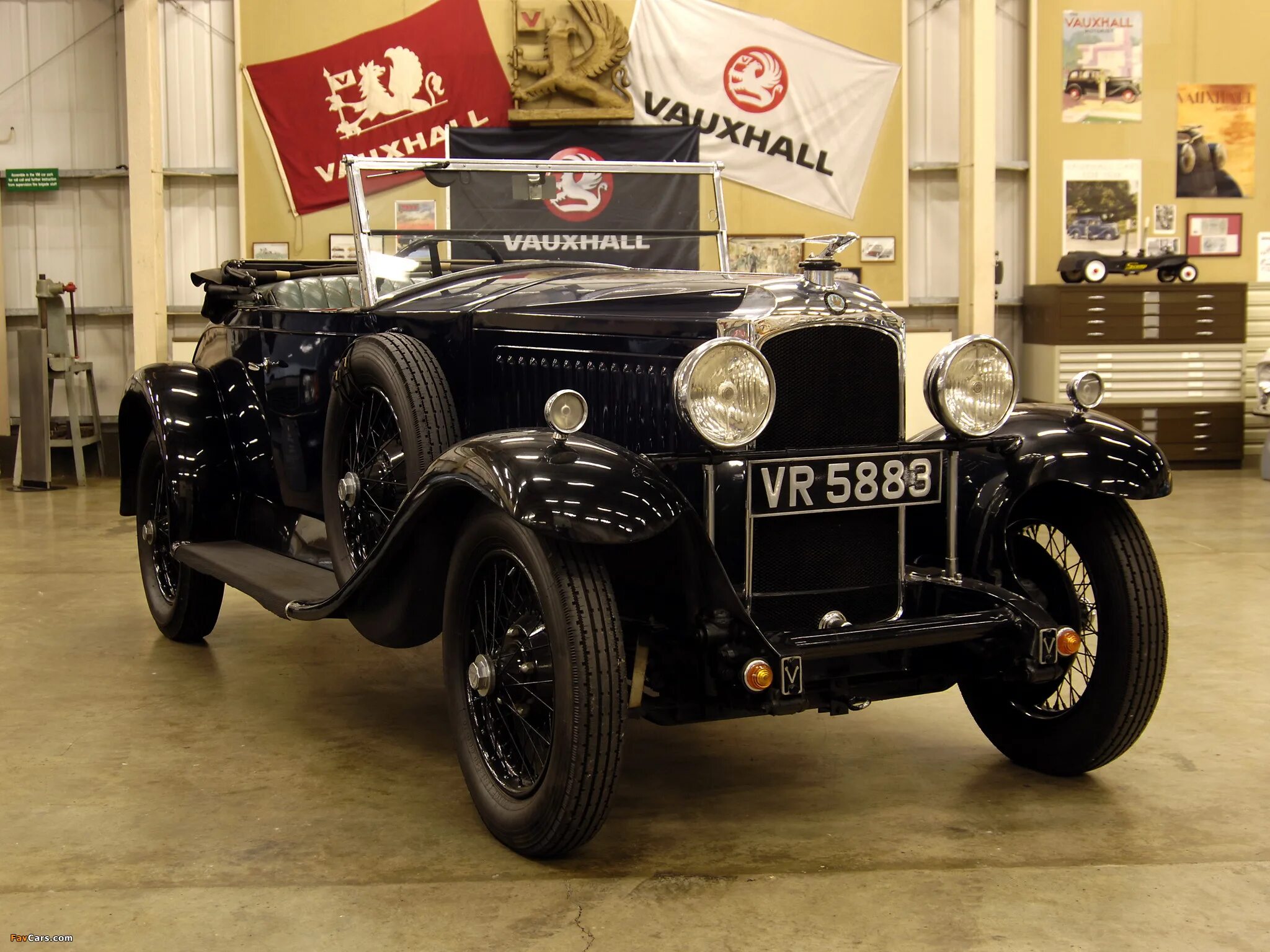 T type. Автомобиль дюссельберг купе 1930 года. type 20. vauxhall 1917 год технические характеристики. vauxhall 1930г цена.