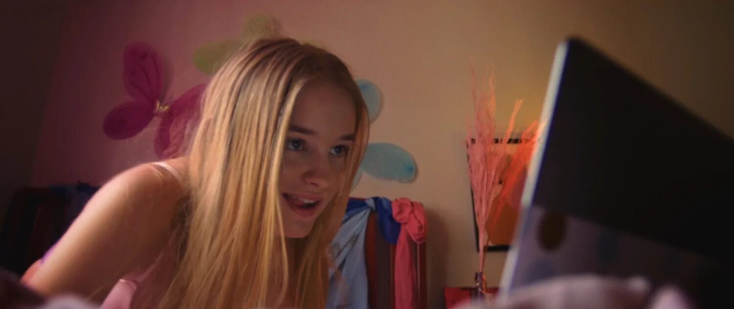 Girl lost фильм 2018. Псалмс саласар. Потеряны голливудская история. Потеряны голливудская история. Коуди рени камерон.