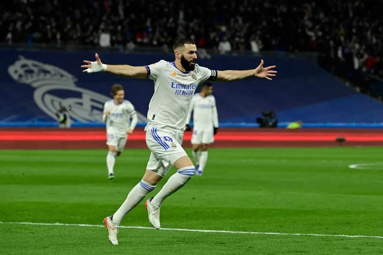 Карвахаль реал мадрид. Матч реал мадрид барселона. Реал мадрид эспаньол. Real madrid live match tv. Real madrid live match tv.