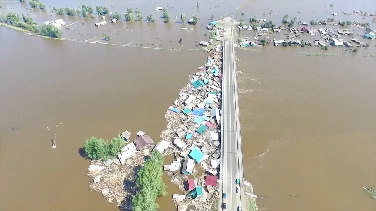 Тюмень топит. Наводнение Иркутск Тулун. Наводнение в Иркутске 2001. Наводнение в Иркутской области (2019). Наводнение в Иркутской области 2001 июль.