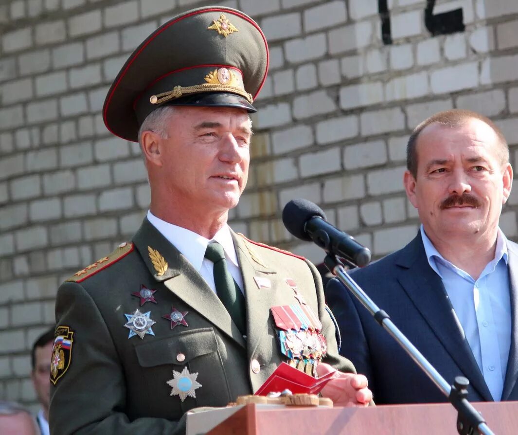 Сколько лет было генералу востротину. Сколько лет было генералу востротину. Востротин генерал-полковник. Сколько лет было генералу востротину. Сколько лет было генералу востротину.