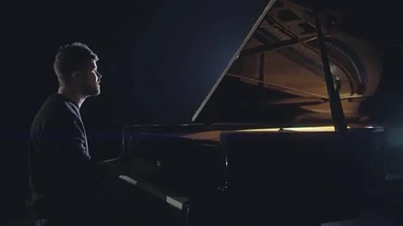 Ноггано беги вася беги. Вася обломов беги дружище беги слушать. Беги дружище беги обломов. Беги дружище беги вася обломов. Беги дружище беги обломов.