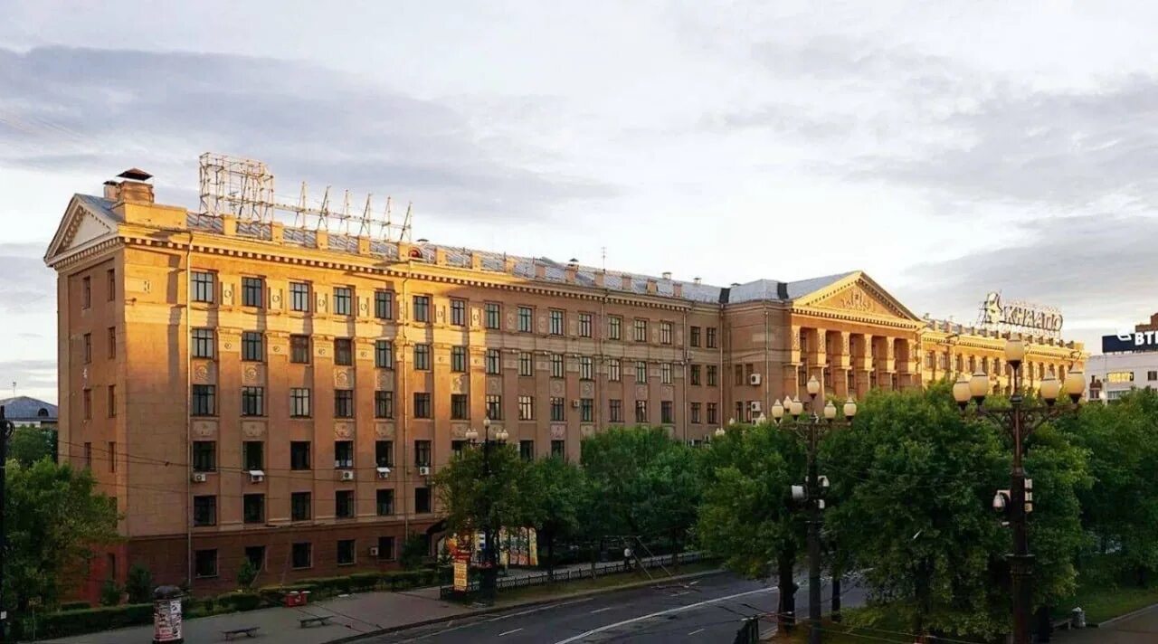 Хабаровский медицинский университет проходной. Хабаровский медицинский университет проходной. Хабаровск двгму 2 корпус. Хабаровский медицинский университет проходной. Мединститут здание хабаровск.