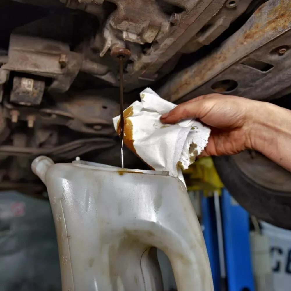 6. 6 щуп на коробку механика. Как поменять масло опель. Акпп astra h 1. Сливная пробка коробки автомат опель астра j.