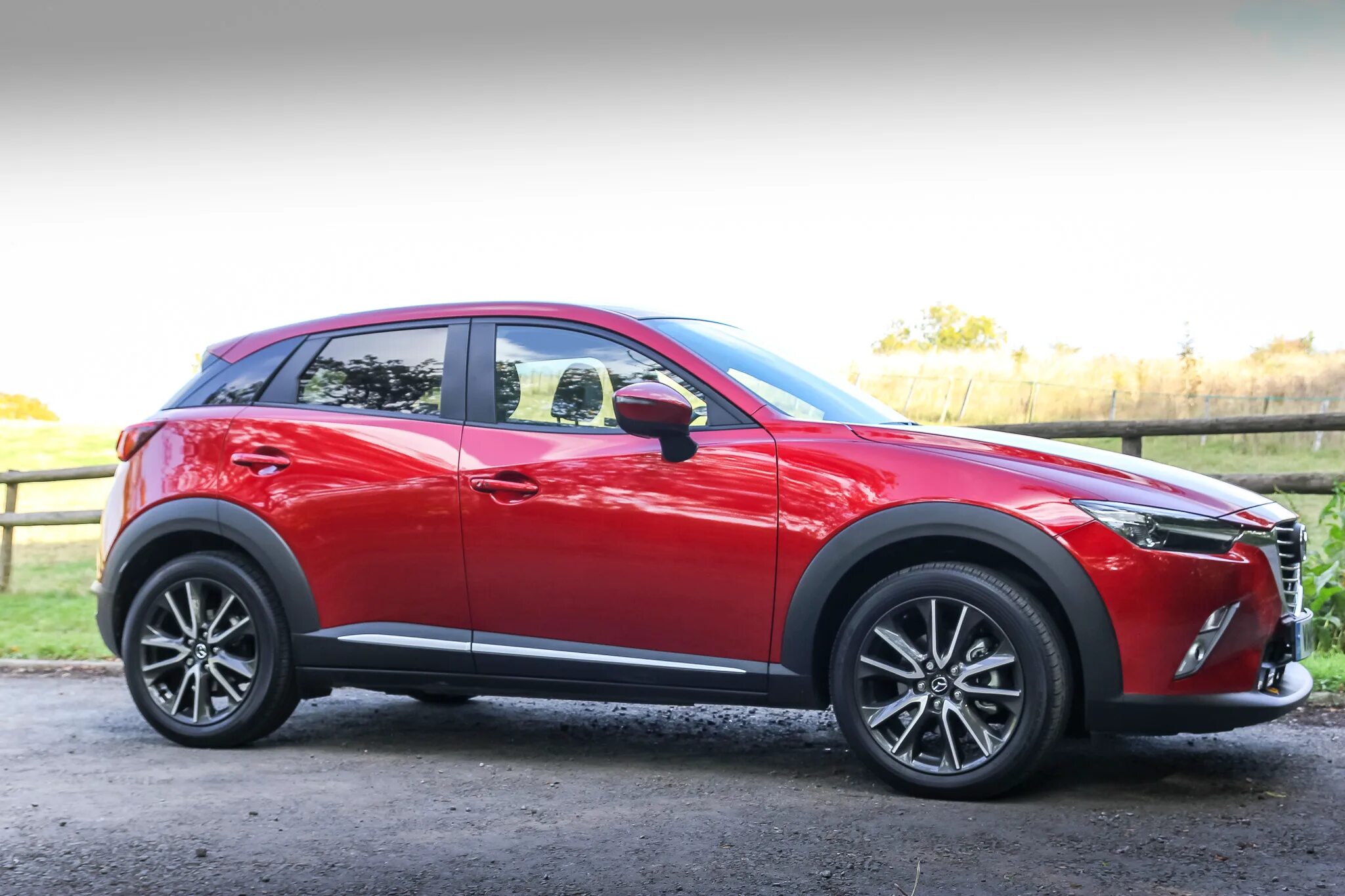 Mazda CX-3. Мазда сх2. Mazda CX 2. Mazda CX-4.