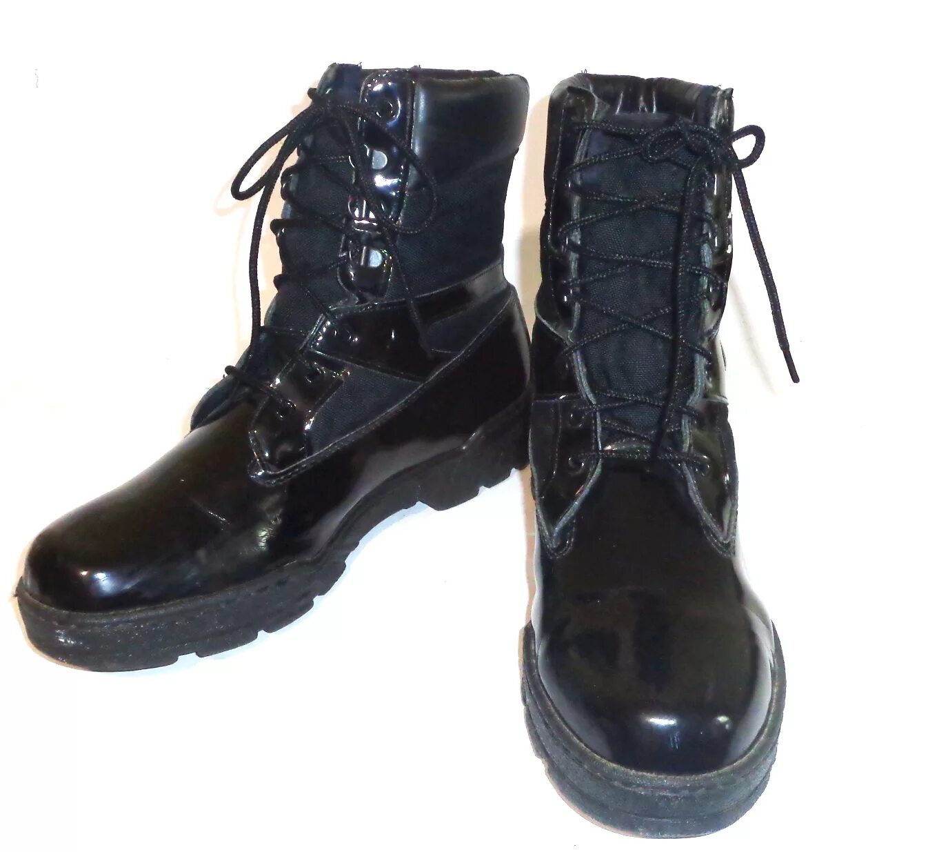 Camelot ботинки неформала. Kator ботинки 2020 мужские. Берцы лакированные мужские. Лаковые берцы женские. Берцы м193 альпы.