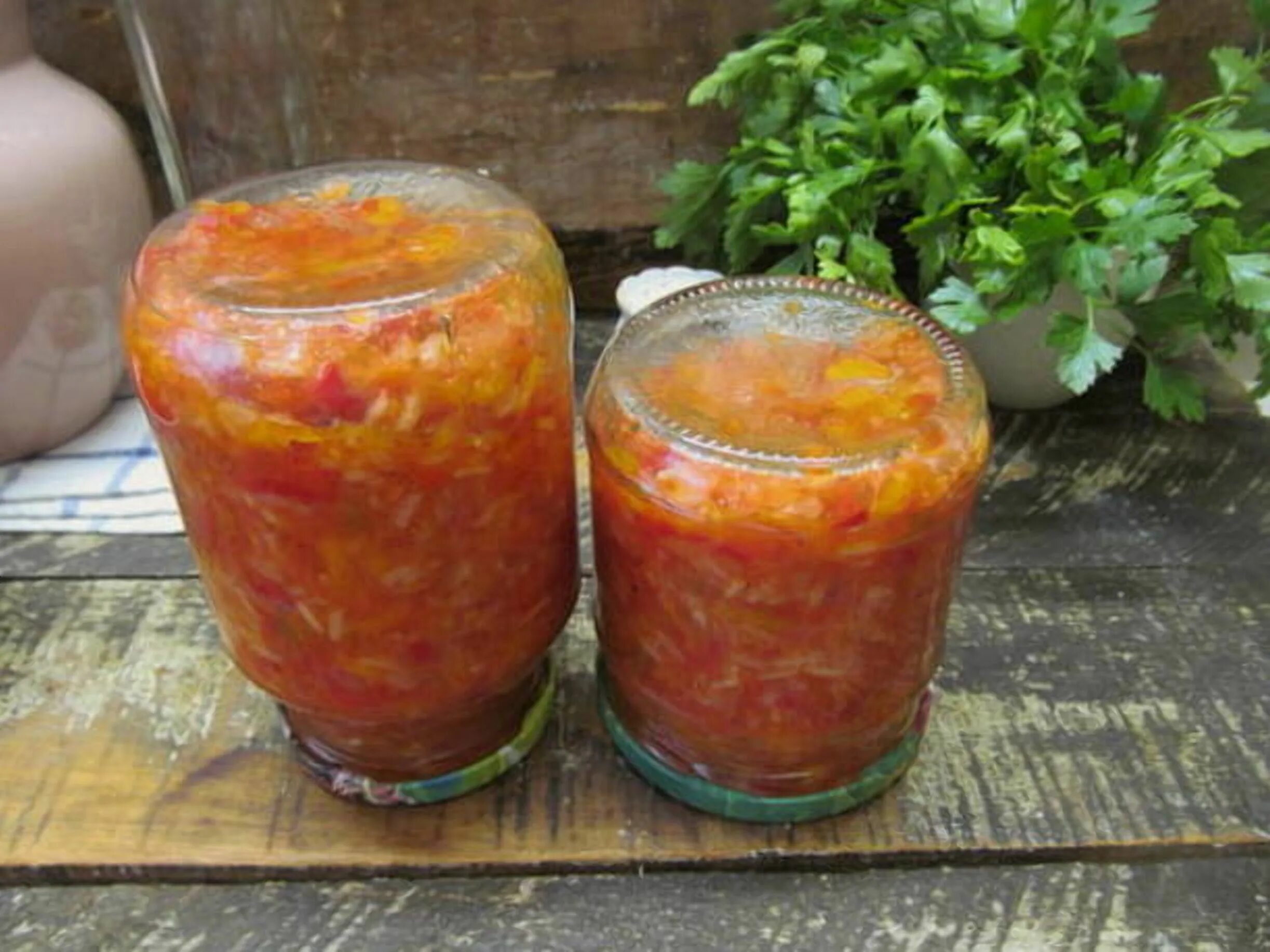 Салат рисовый с перцем на зиму. Вкусные заготовки на зиму с фотографиями.. салат с морковью помидором и перцем на зиму. салат на зиму завтрак туриста с рисом и перцем. салаты на зиму из помидор самые вкусные и простые.