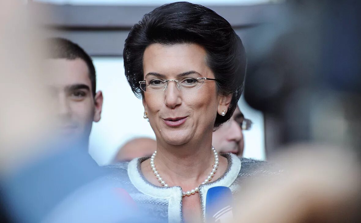 грузия политик. грузинские политики женщины. грузия политик. нино бурджанадзе. грузия бурджанадзе нино.