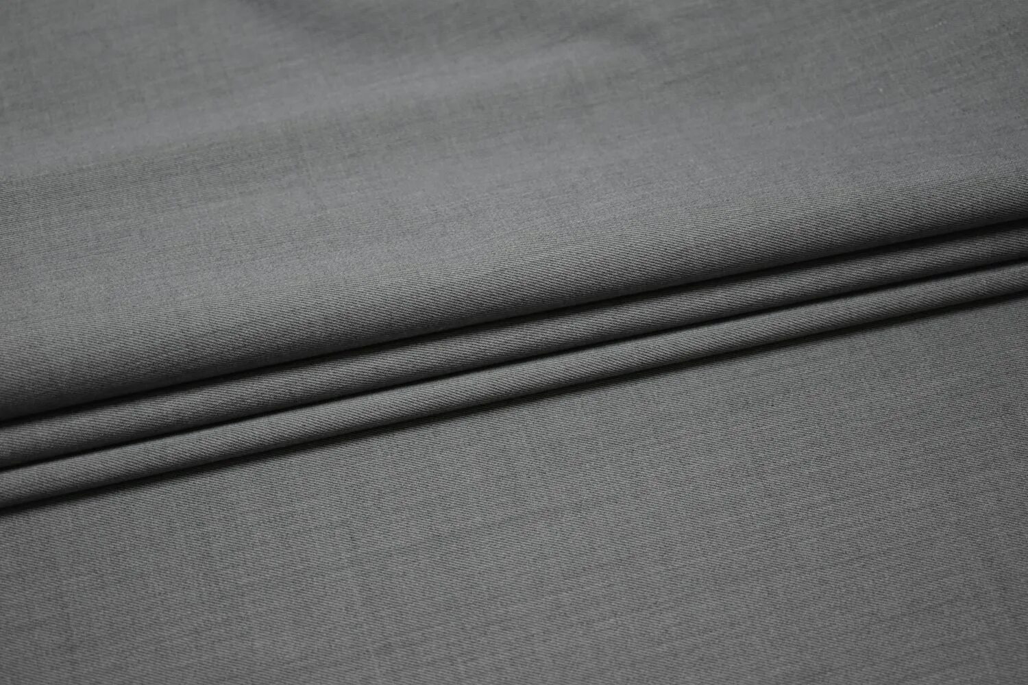 Серая костюмная ткань. Ткань костюмная 49225. Серая костюмная ткань. Ткань костюмная шерстяная. Серая костюмная ткань.
