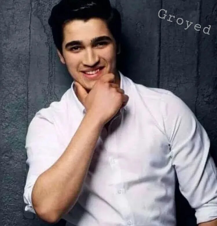 Мерт рамазан демир друзья. Мерт рамазан демир друзья