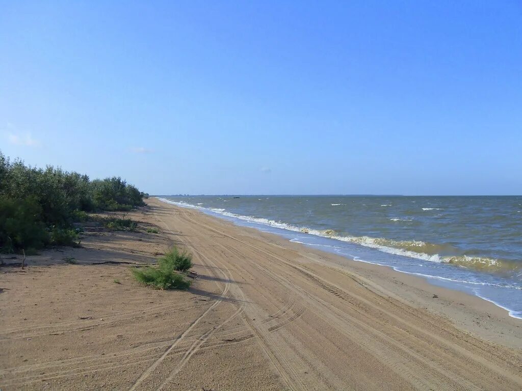 Ясенская переправа азовское море. Ясенская коса приморско-ахтарск. Отдых ясенская. Ясенская переправа пляж. Ясенская коса.