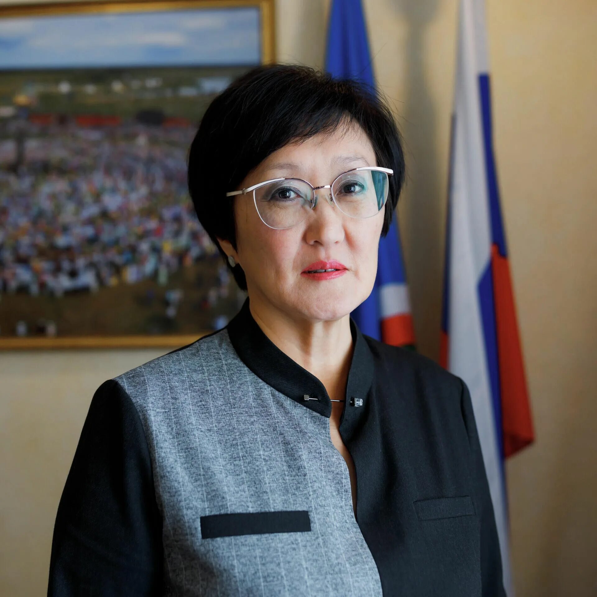 Мер якутии сардана авксентьева. Якутия сардана авксентьева. Политик от сахи. Сардана владимировна авксентьева. Политик от сахи.